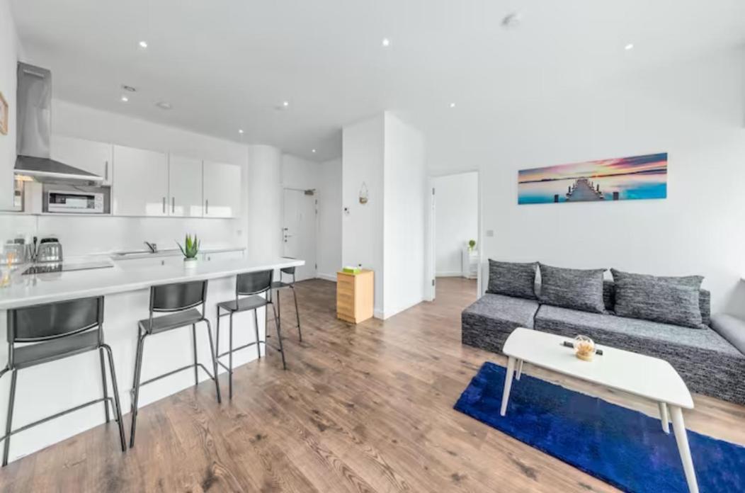 קרוידון Delta 2 Bedroom Flat In London Dp102 מראה חיצוני תמונה