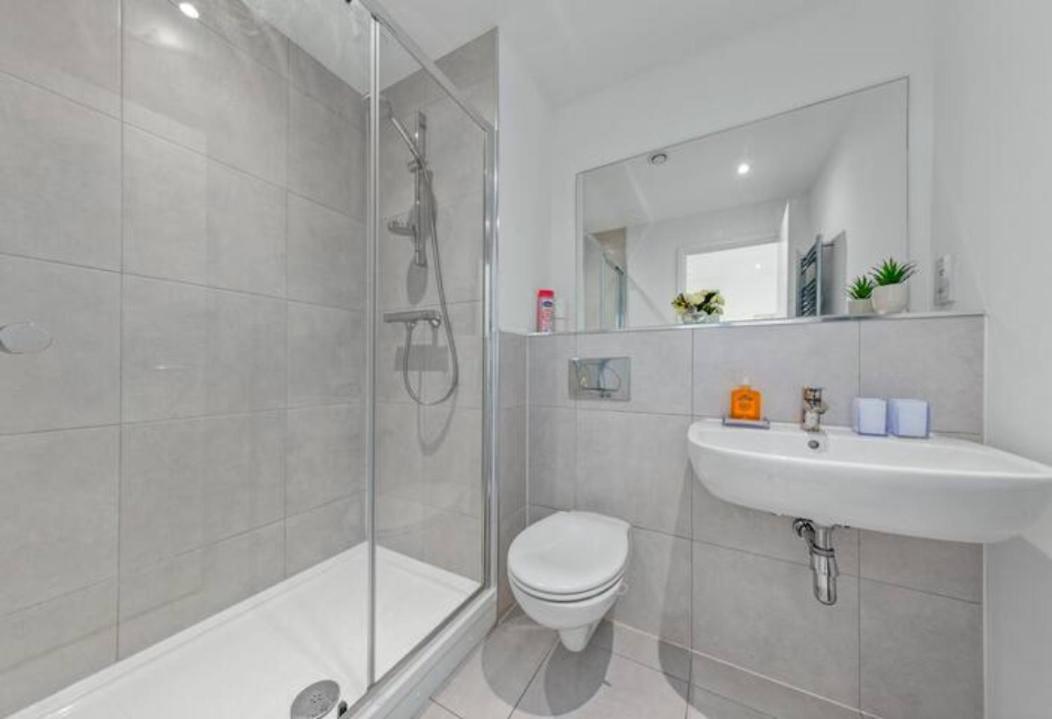 קרוידון Delta 2 Bedroom Flat In London Dp102 מראה חיצוני תמונה